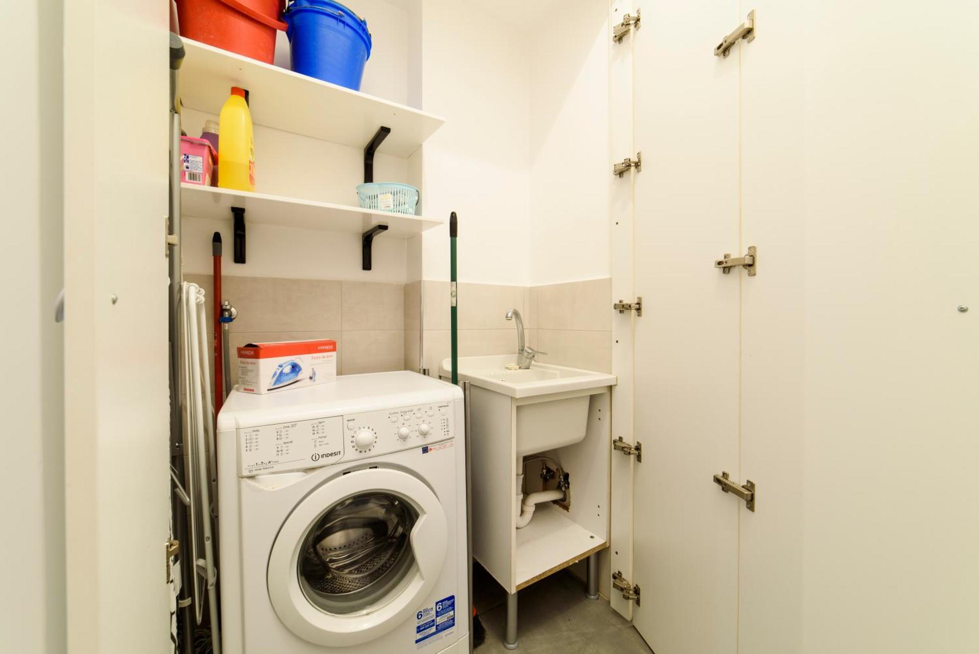 Salsedine Apartment Салерно Екстериор снимка